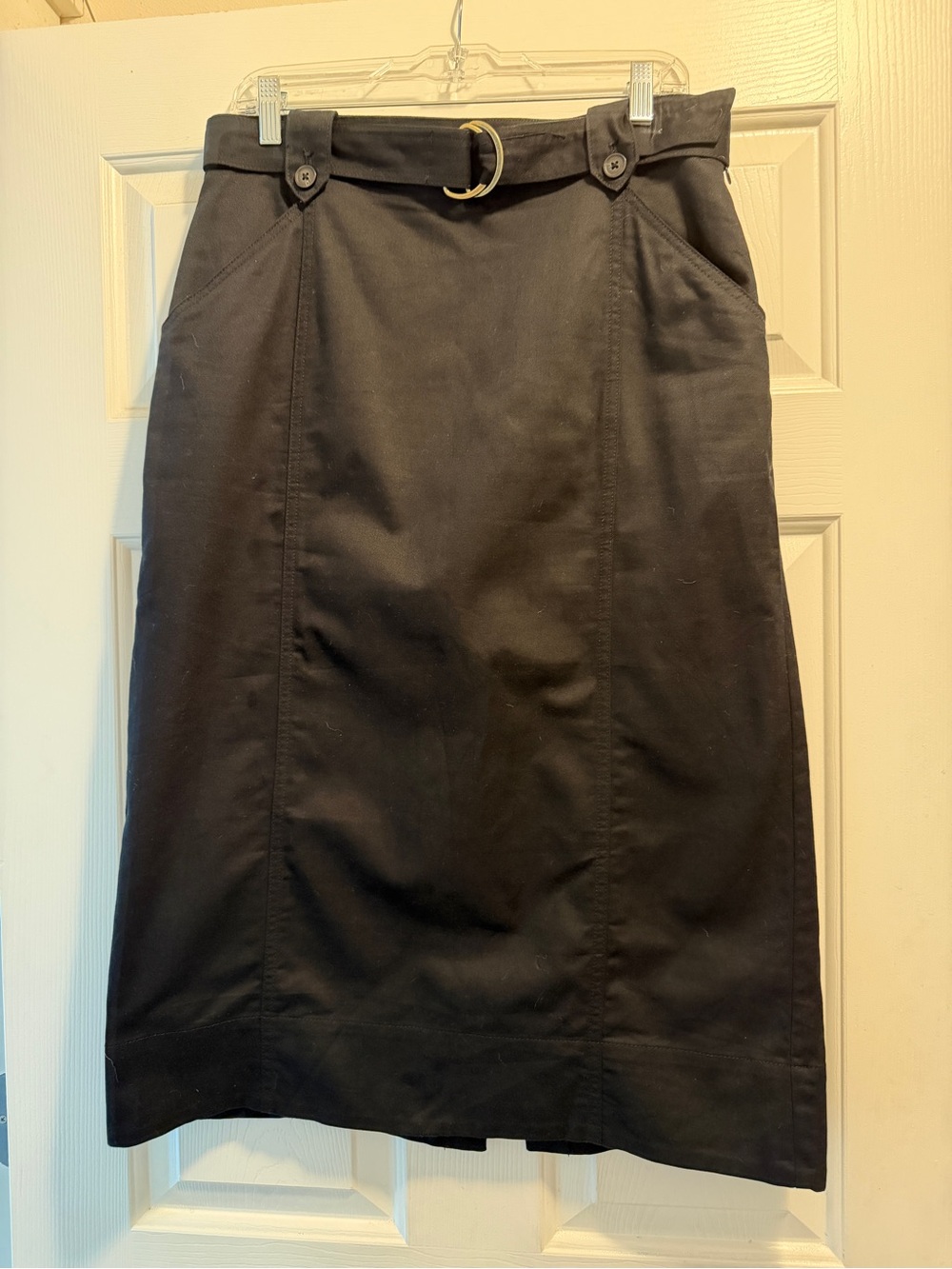 Classic Black Loft Mid-Length Women's Skirt with Belt